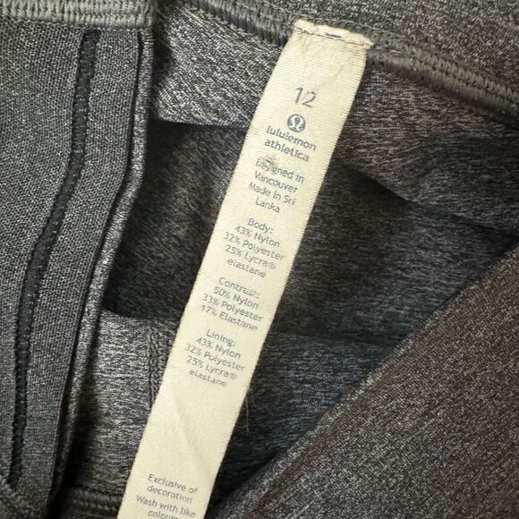 Lululemon Featherlight Tight Heathered Black / Gray 7/8 Leggings Size 12 - Picture 3 of 5